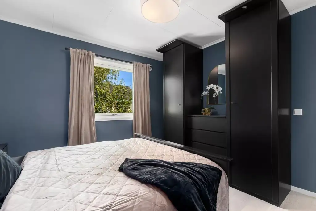 Bedroom Decorating Ideas: Styling Tricks & Space Hacks
