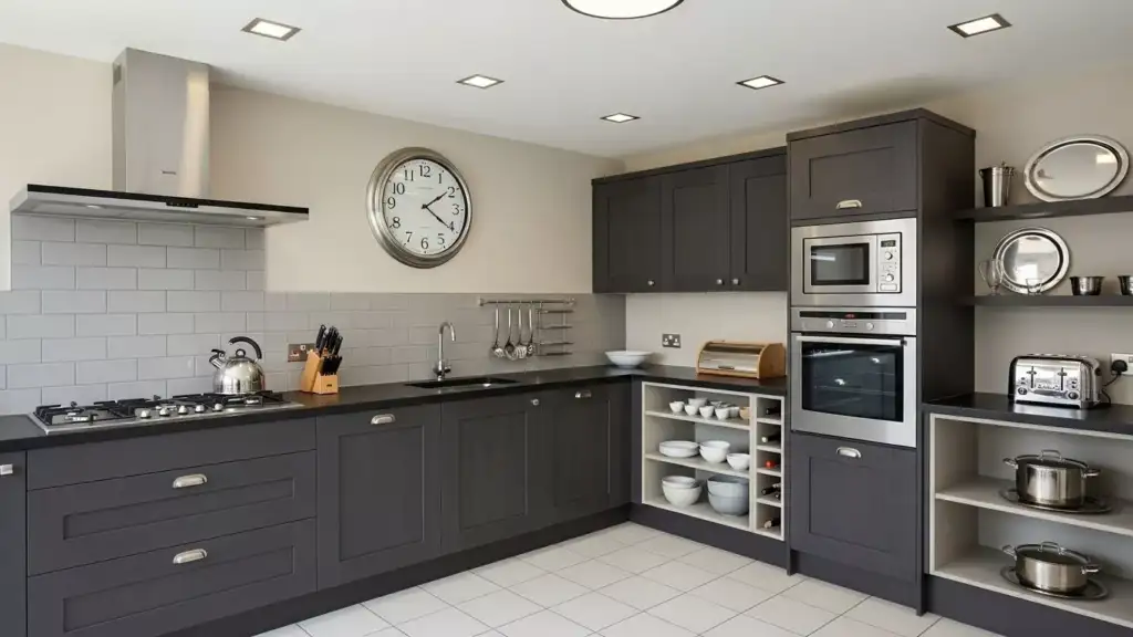  The Metallic Accent & Shiny Detail Kitchen ideal 